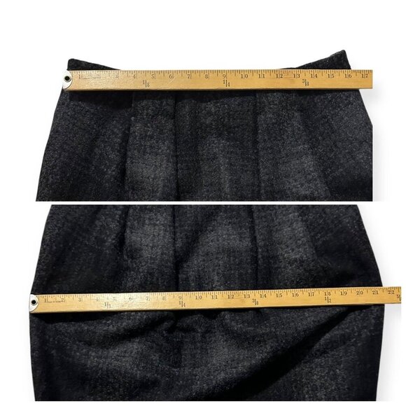 Prada FW2009 Gray Plaid Wool Pencil Skirt IT 46 Made in Italy - Picture 9 of 10